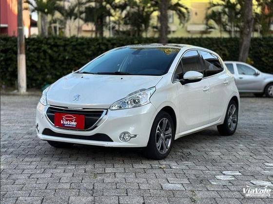 PEUGEOT 208 1.6 GRIFFE 16V FLEX 4P AUTOMÁTICO